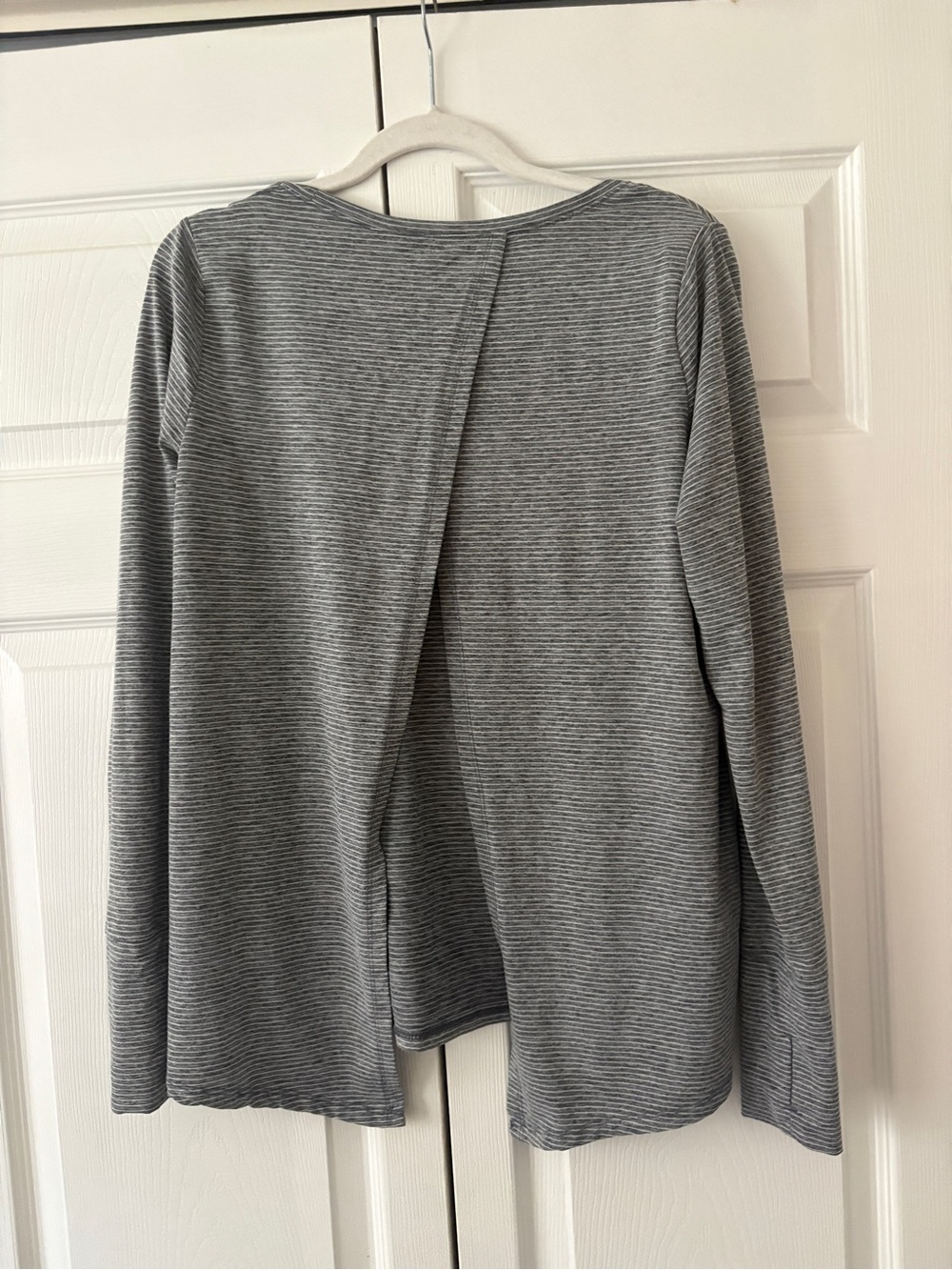 GAP Gray Striped Long Sleeve Top